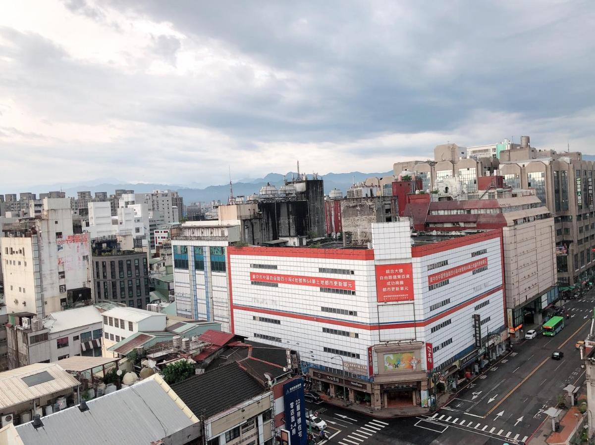 City Center Hotel Taichung Exterior photo