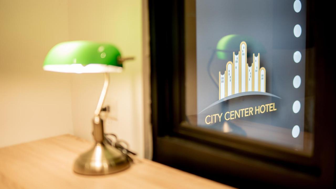 City Center Hotel Taichung Exterior photo